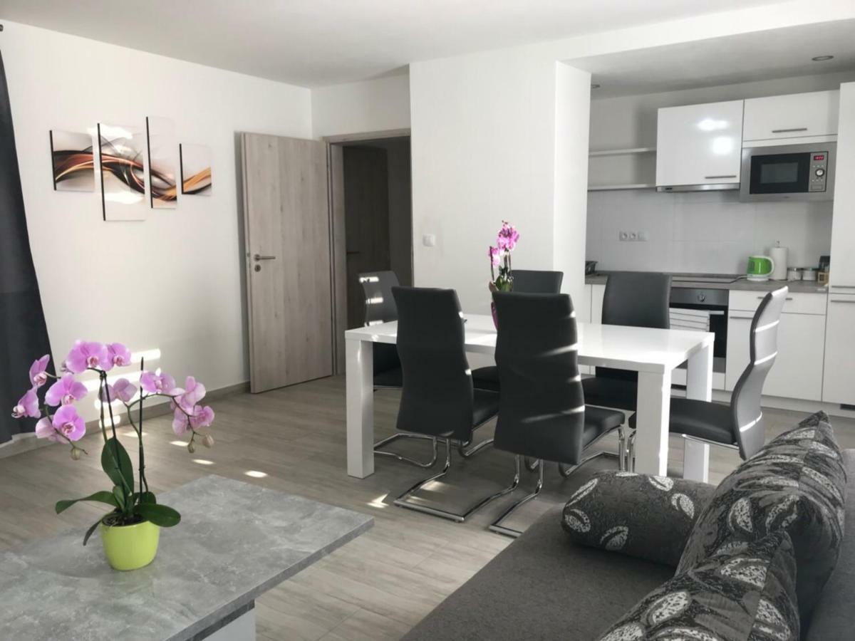 Panorama Apartments Karlovy Vary Ngoại thất bức ảnh